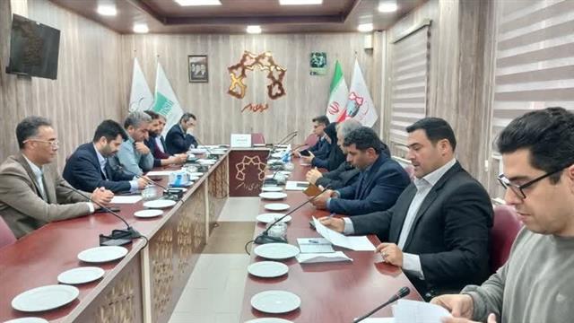 جلسه هم اندیشی پدافند غیر عامل با حضور دكتر گر ...